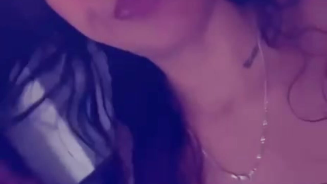WhatsApp Video 2026-10-07 at 10,56,40 PM - vidéo du modèle de showcams naomi_belini