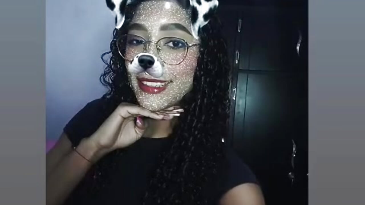 WhatsApp Video 2026-10-01 at 3,52,14 PM – video modela na kameri amberlynn_zoe