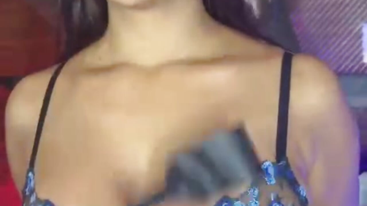 very horny slave and mistress - βίντεο μοντέλου Miss_Sophia_and_Chloe