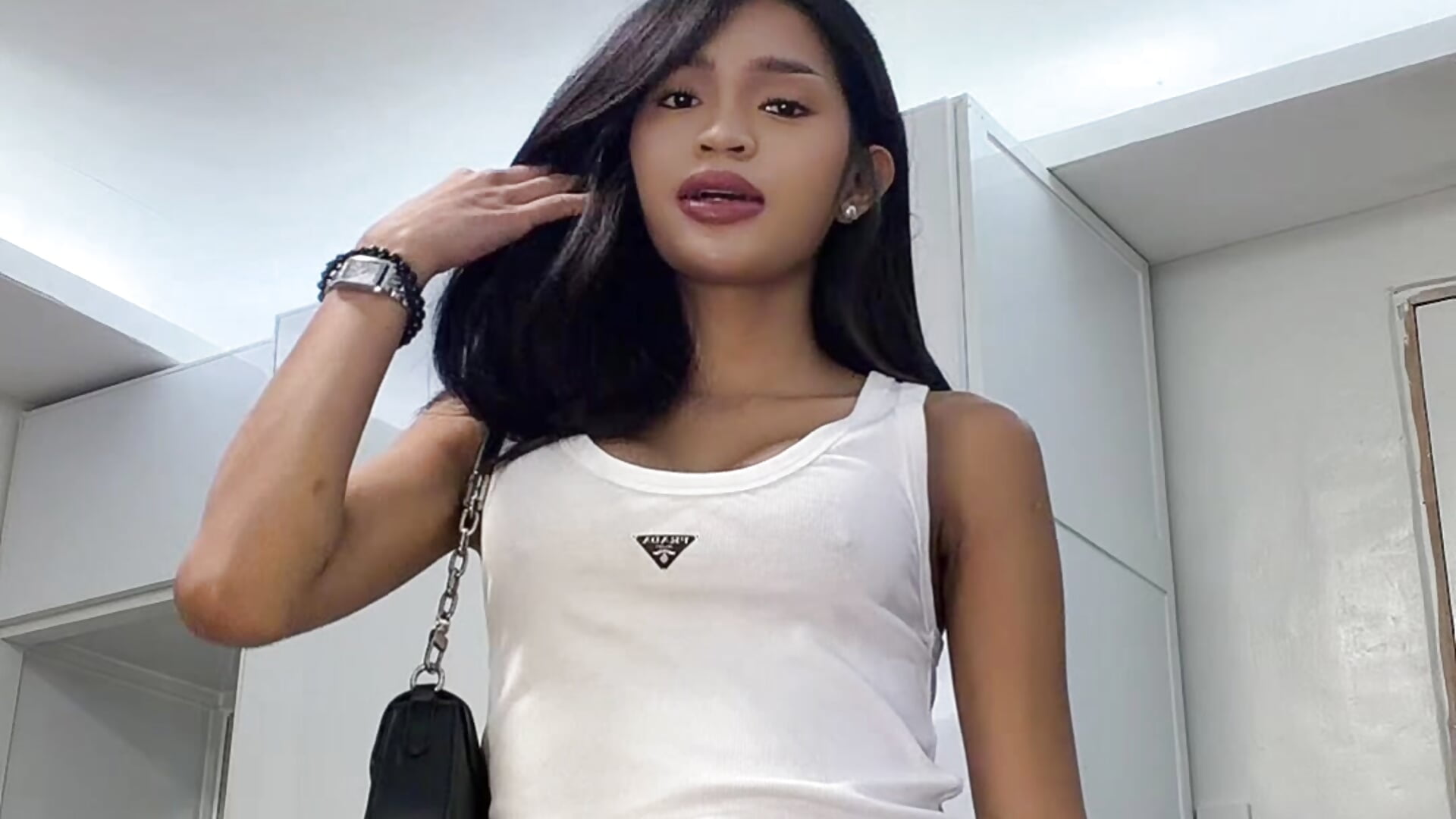 Bombshell_Elara_ kamerás modell  1858. kiemelt videója