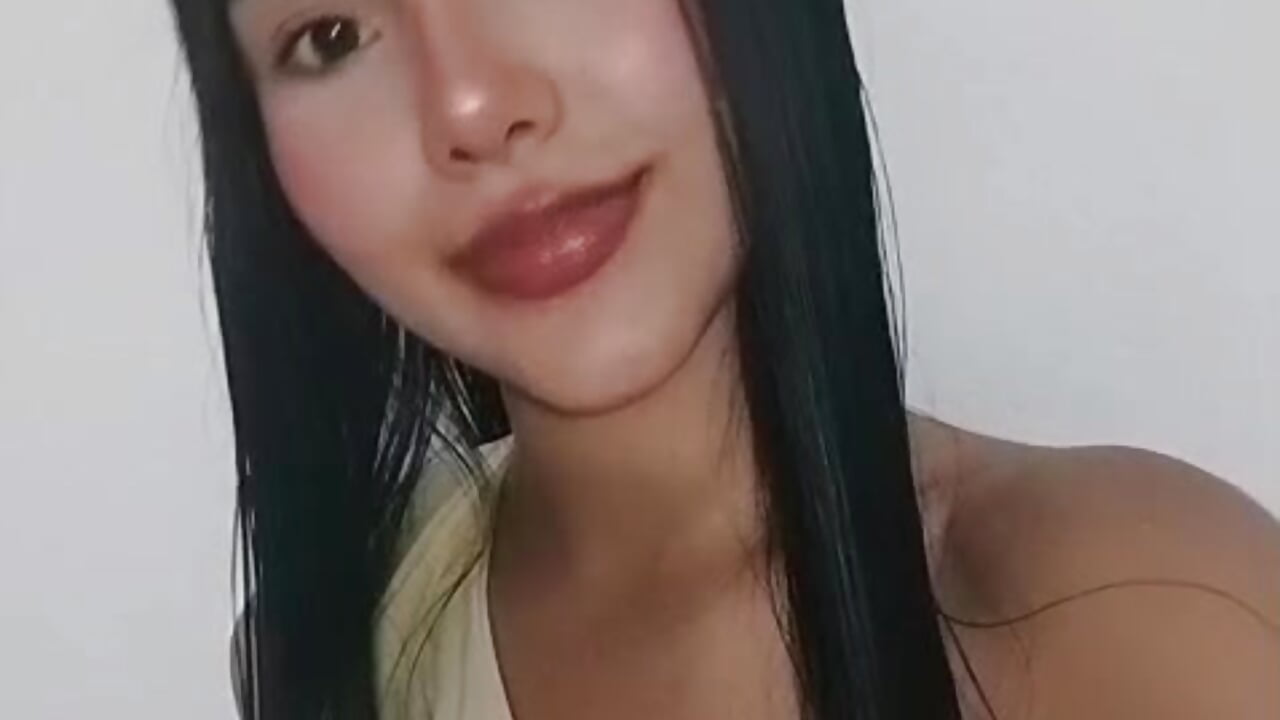 ME 🥰 - відео від вебкаммоделі Pocahontas_Rolfe