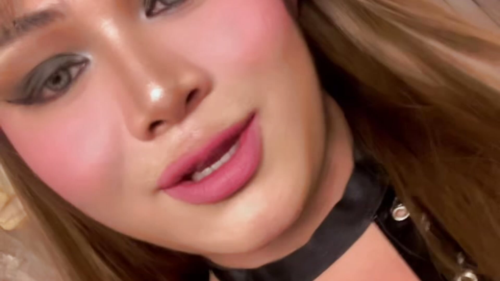 c41394061fd44775bee8db26b316dec1 - video by Lux_Myrtle cam model