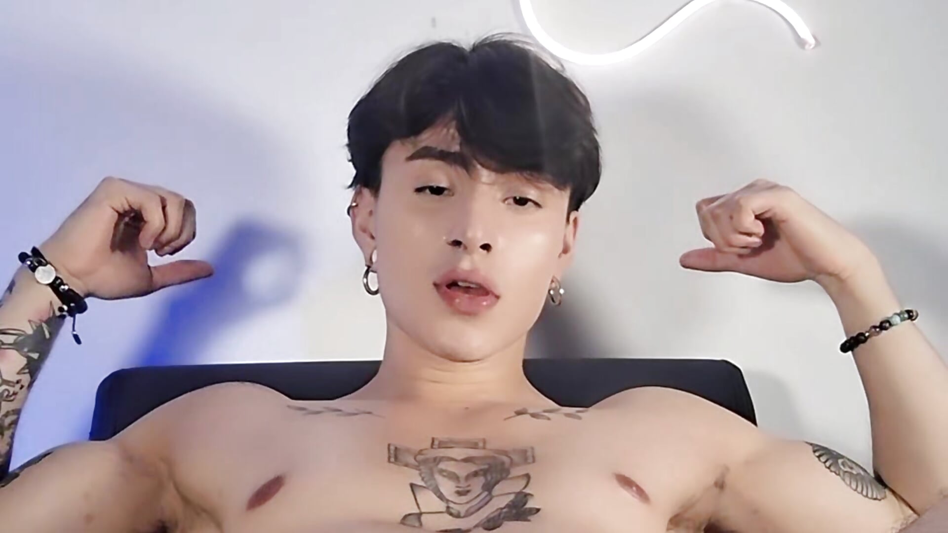 Enjoy my dick🔥