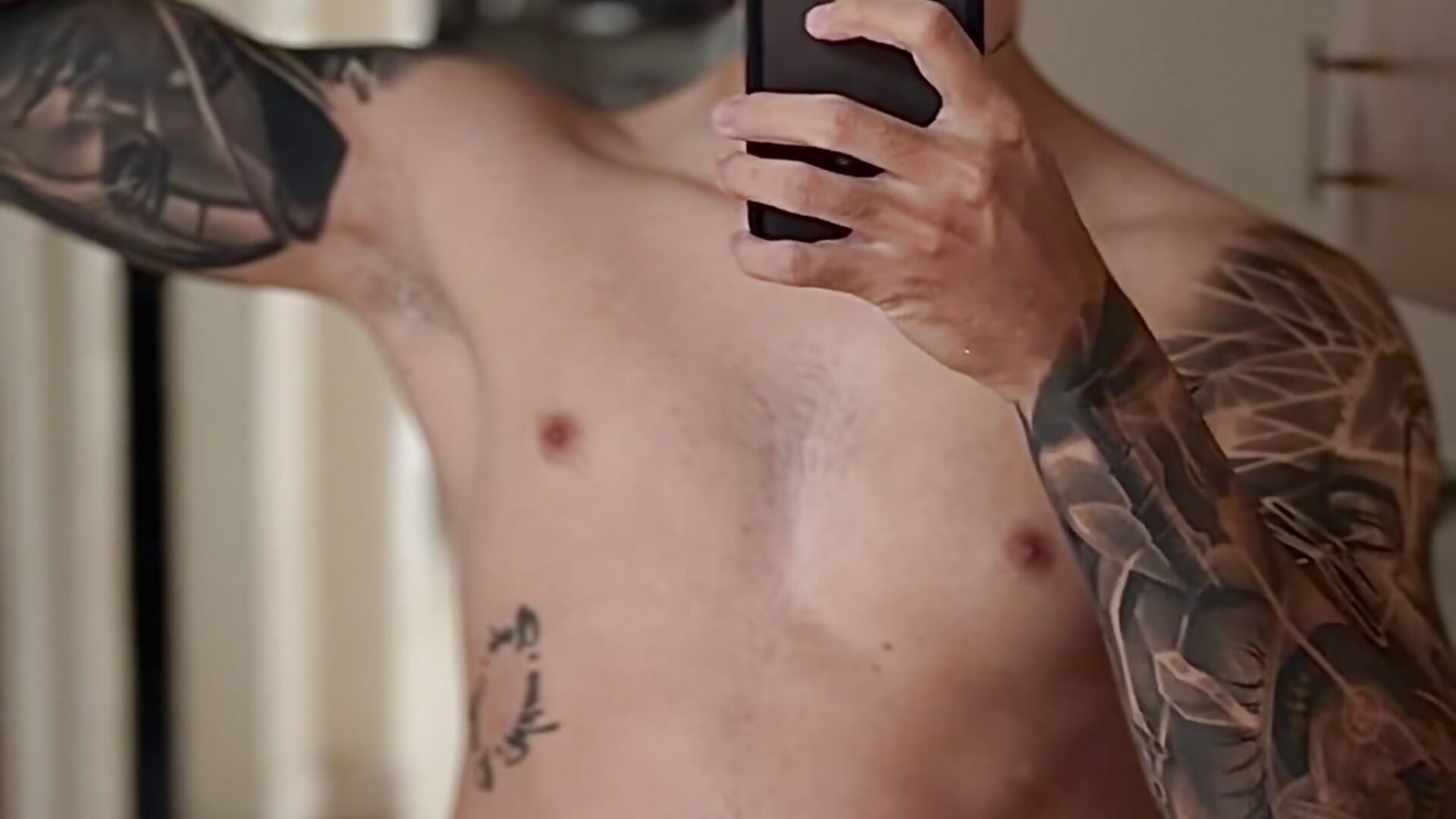 Handsome Samu 😏🤤