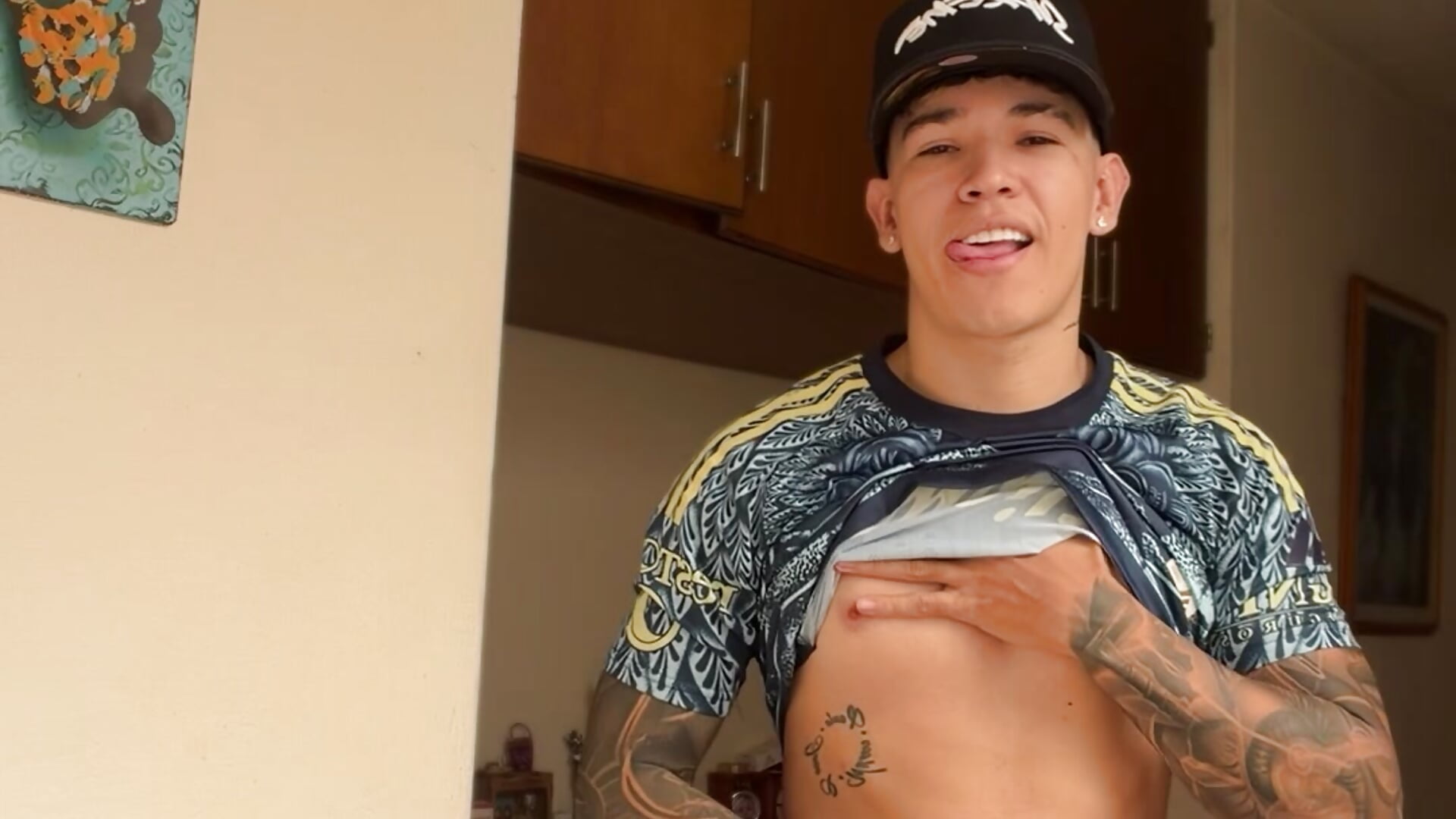 Hi im Samu 😋 - video by samyyvilla cam model