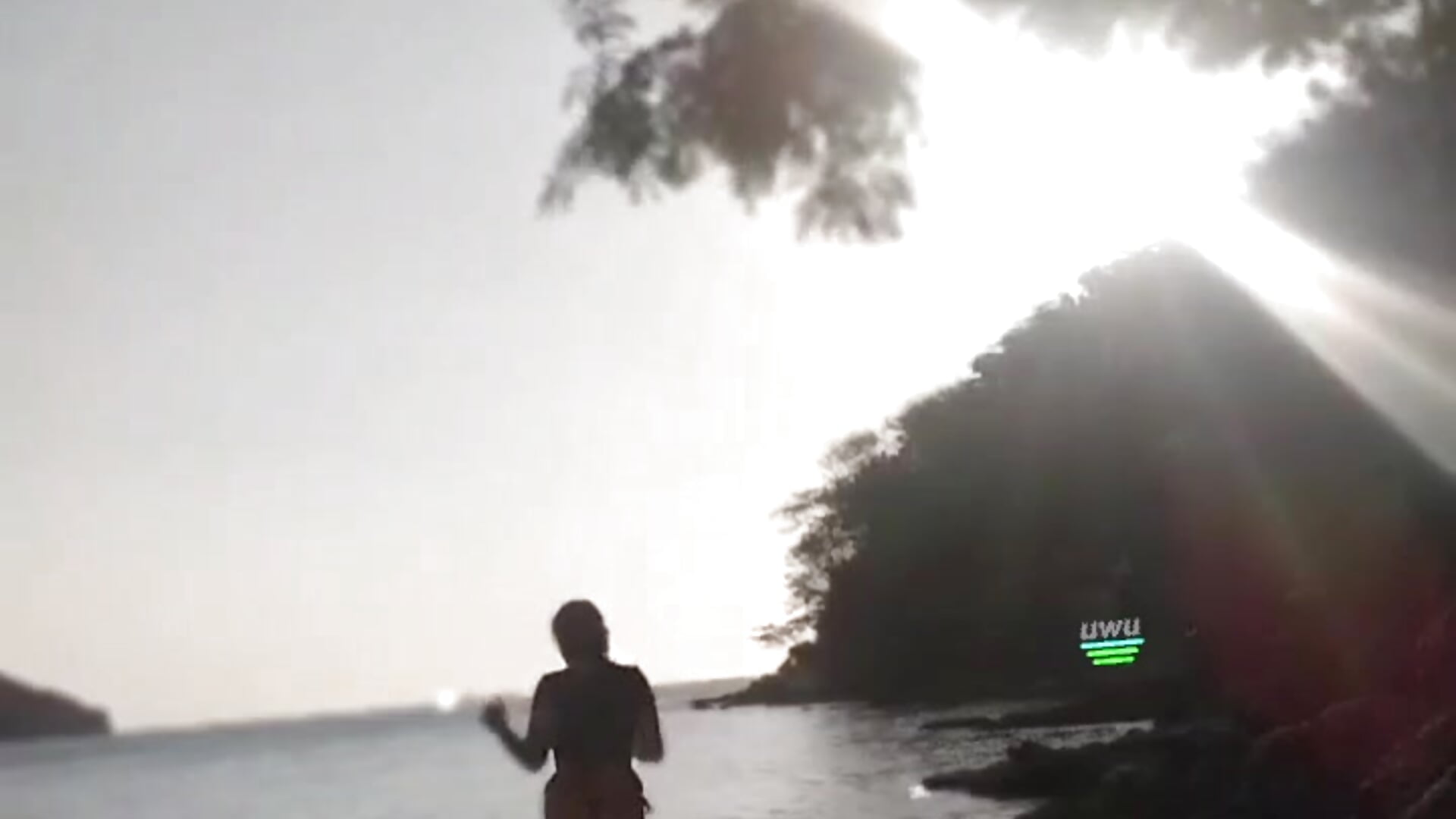 At sea, life is tastier 😛👅🌊 - video by arii_10_ cam model