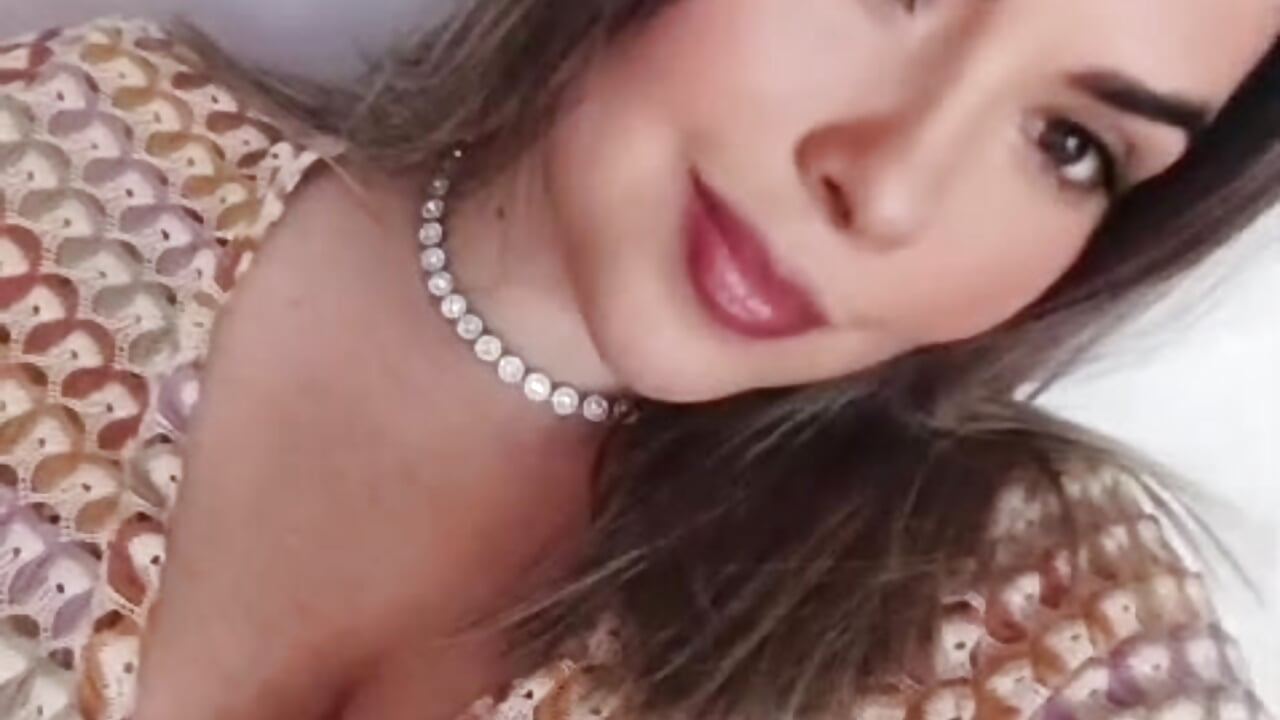 DEJATE SORPRENDER - ক্যাম মডেল charryluna_25-এর ভিডিও