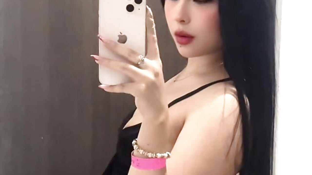 Nap time✨ - video by sophie_spicy cam model