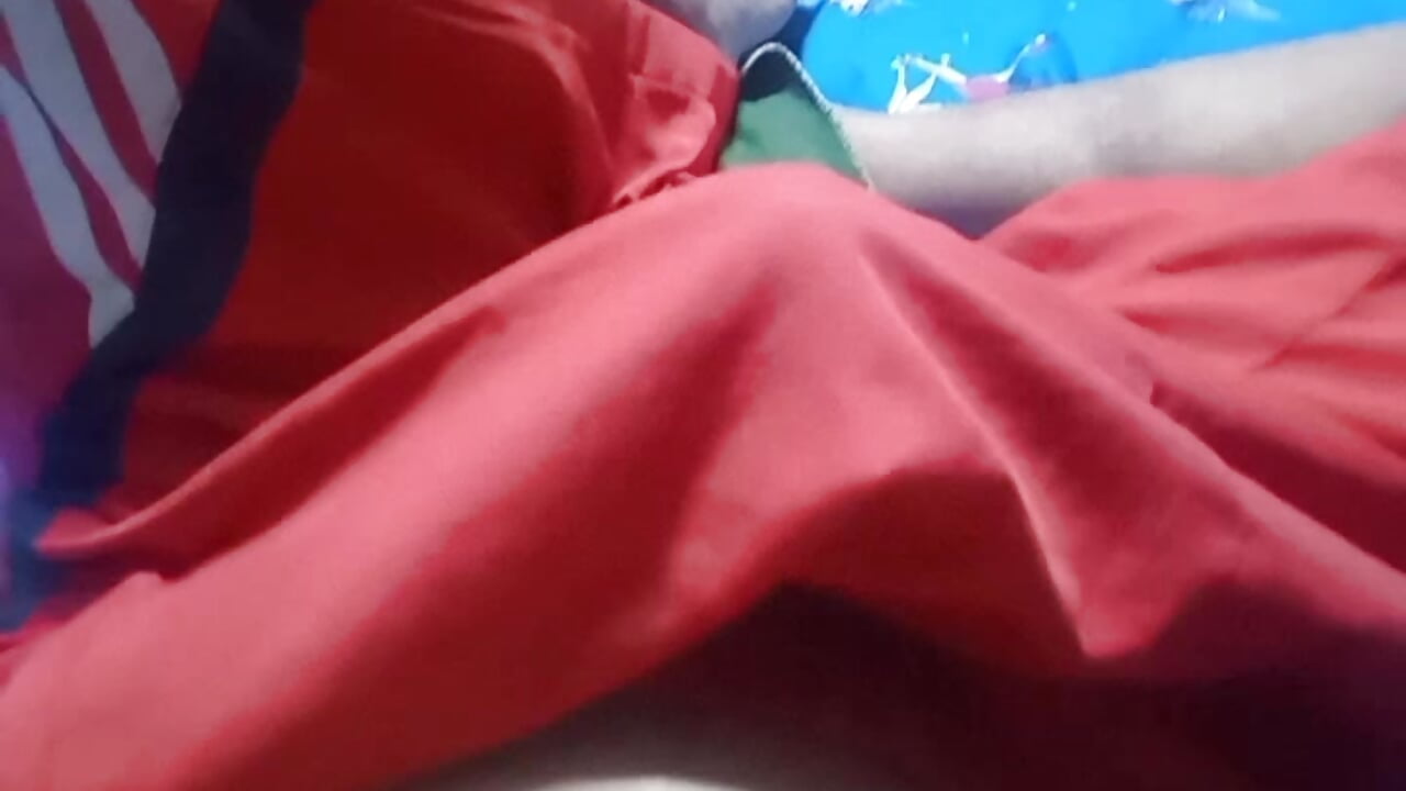 My cock waking up 🍆 - vídeo de la modelo de cam roberttking