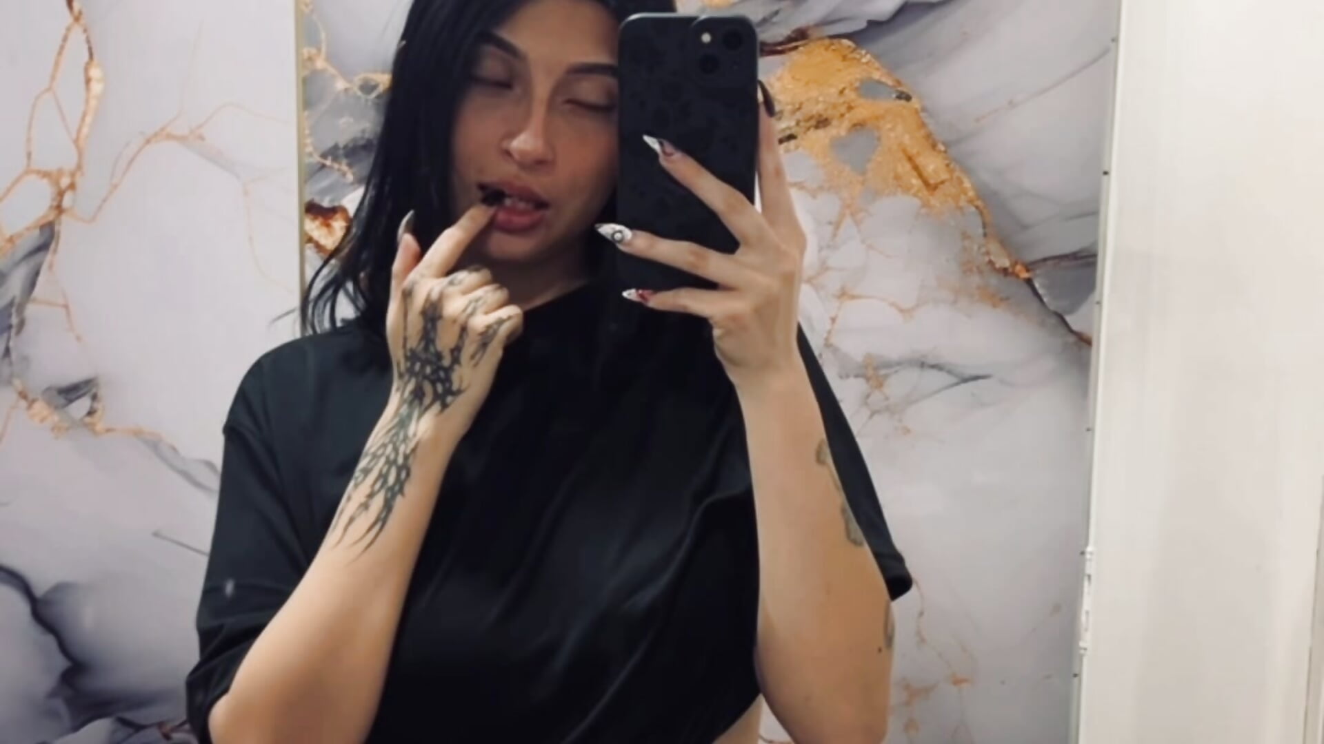 Beautiful Nyssa 🥰😈