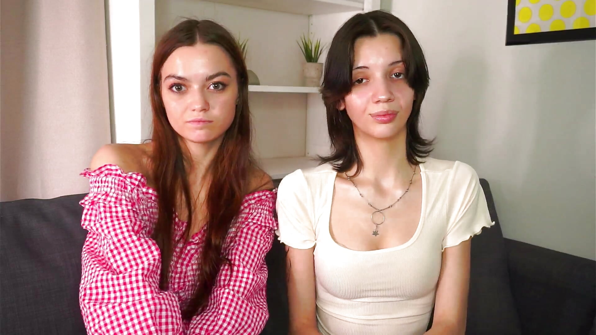 Our vibe – video modela na kameri SelinaPack