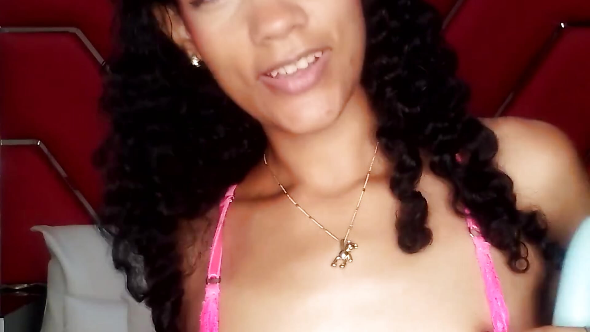 Unlock Exclusive Tease Video - video HoneyLynnx kameramallilta
