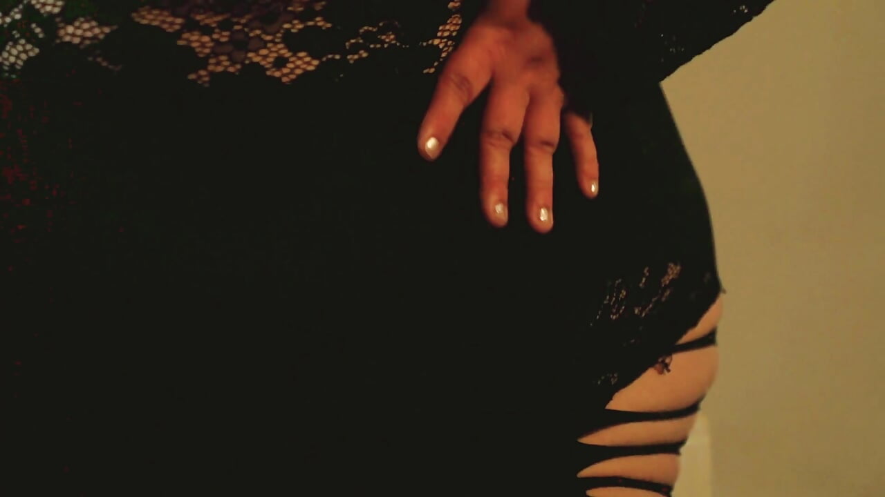 profile-intro-video-1791486663－カメラキャストのAriellePerlaの動画