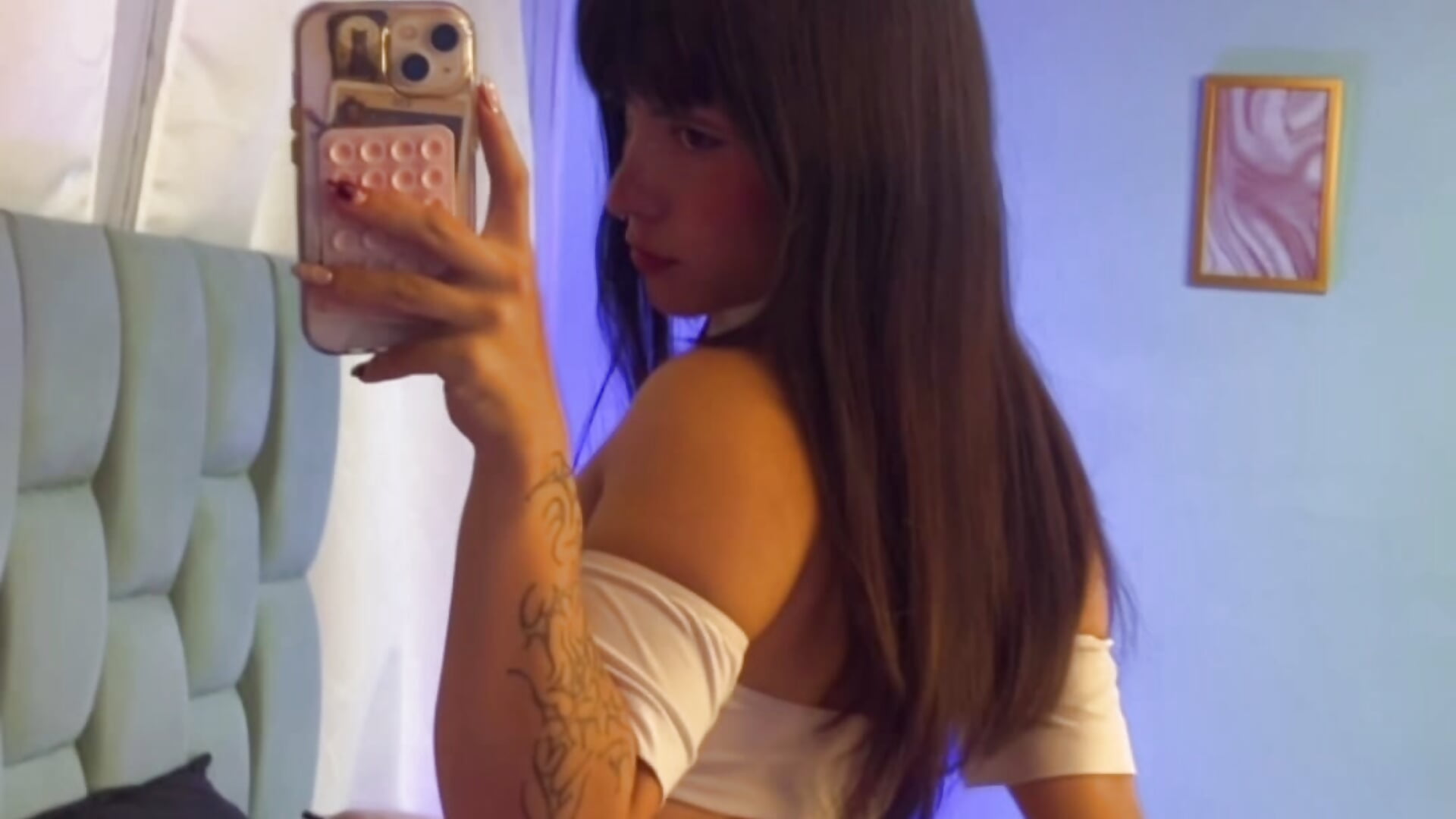Chica obediente 😁 - סרטון של Juana_gh1, דוגמן/ית מצלמה