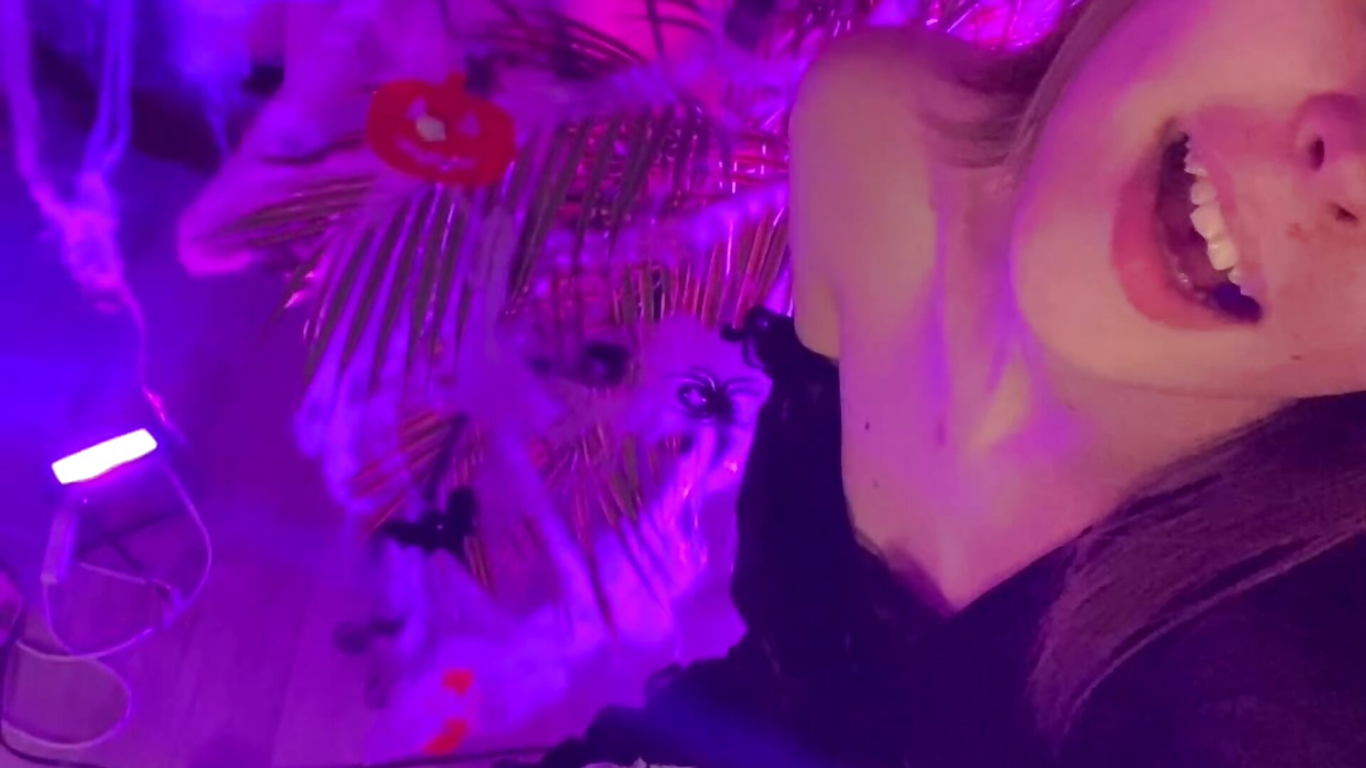 halloween - video by SelenaBless cam model