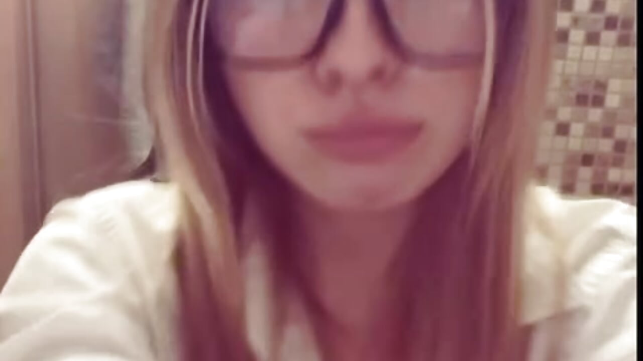 <3 - Vídeo de CarrieSchoneck, modelo de vídeos