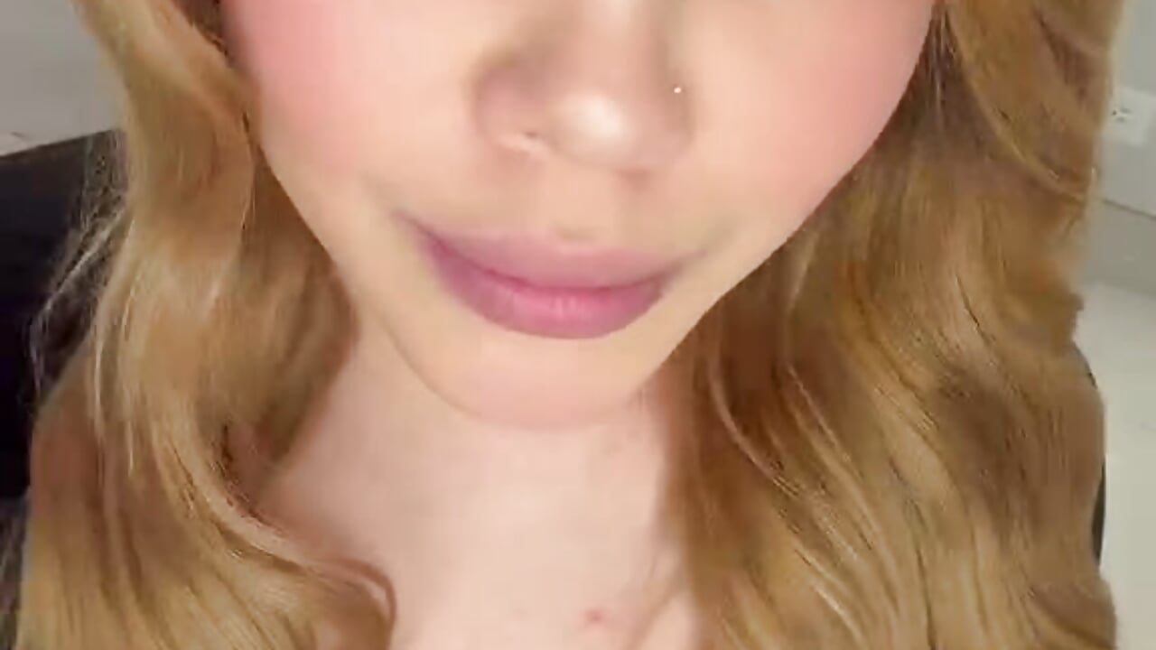 WhatsApp Video 2026-10-05 at 4,49,41 PM - video oleh Happy_ammyXX kamera model