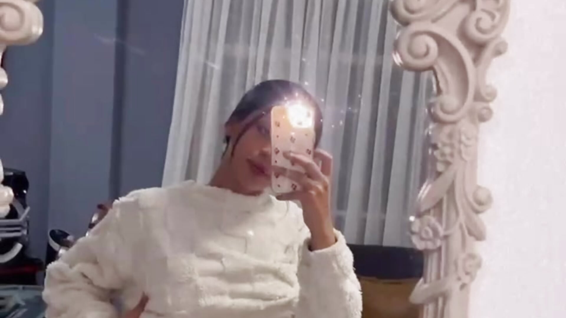 WhatsApp Video 2026-10-03 at 6,05,26 PM - فيديو من crazycrew5 موديل الكام