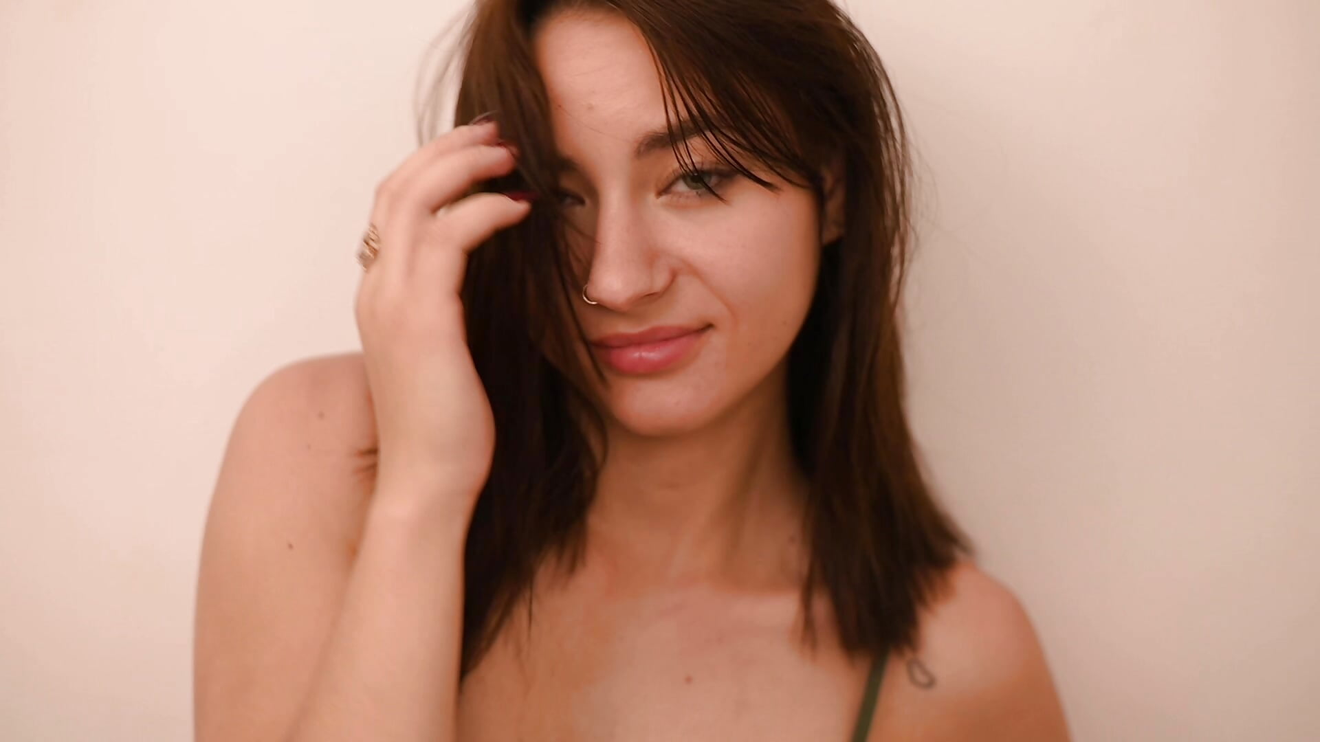 ❤️Get to know me better❤️ - video oleh CarolynWest kamera model