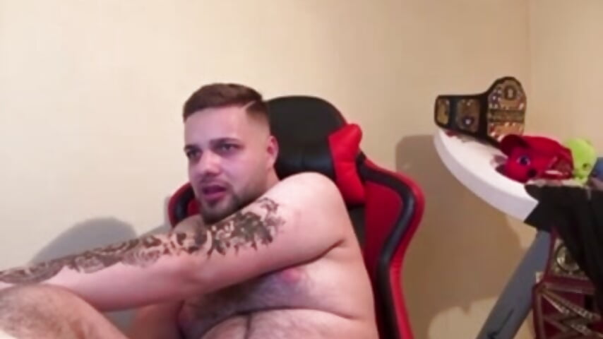 3 mins of jerking and cumming with lovense in 💦🍌