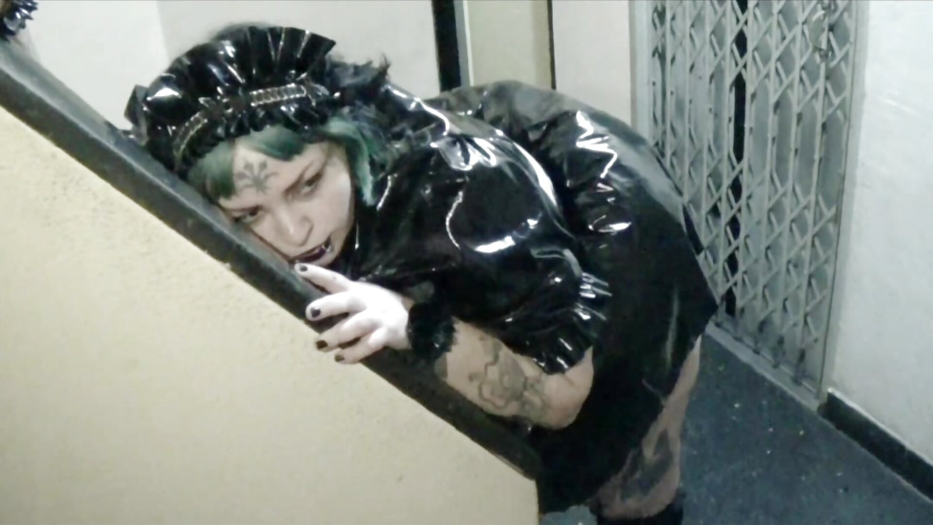 Babygoth - video by 7fatbaby cam model