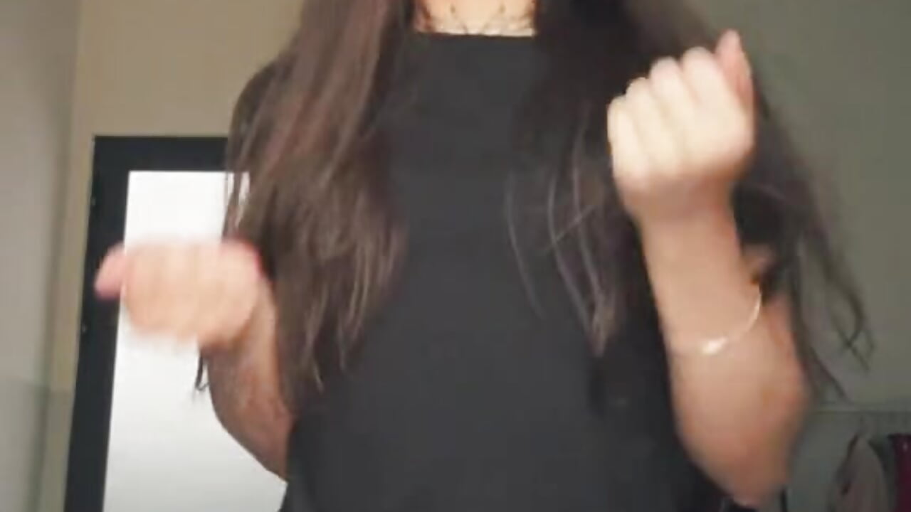 DANCE - video oleh MELISSEIA kamera model