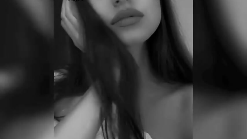 Enjoy the moment 💕 - video by DaisyJardino cam model