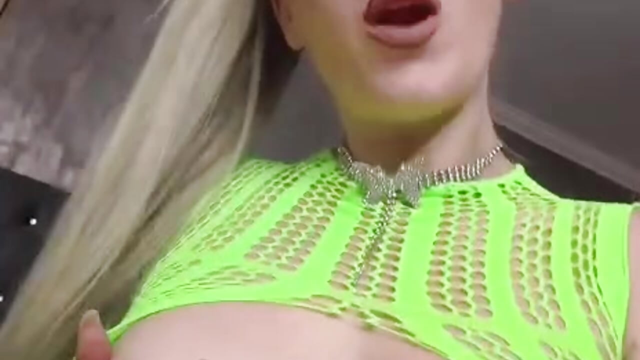 Ready for a naughty blondie? - AlessiaBellini主播的视频
