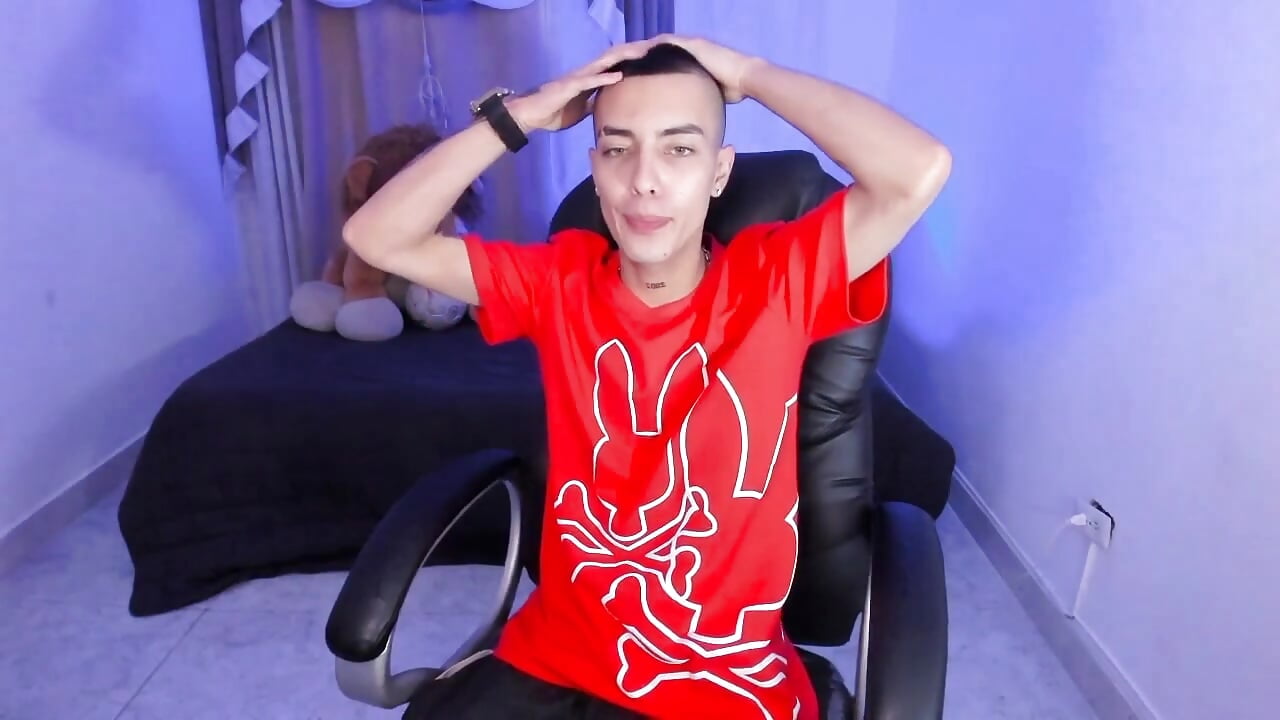 Just Me - video od modelky/modela Dereckk_Boy88