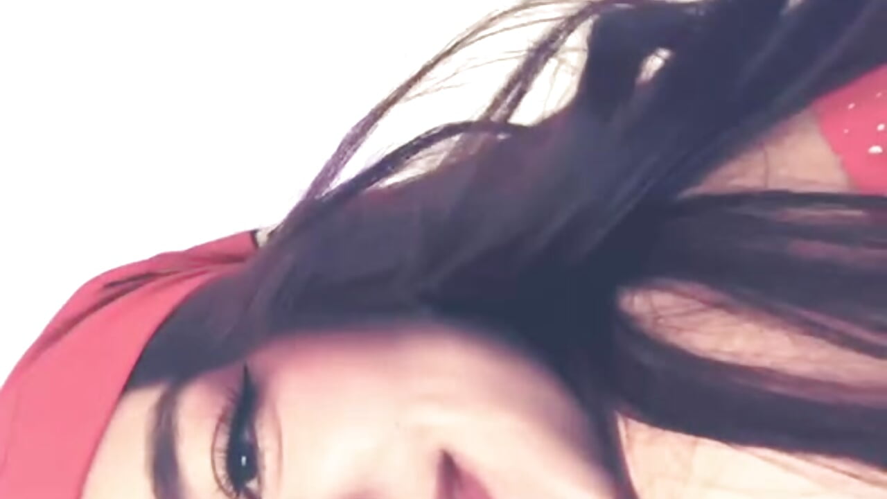 Hi