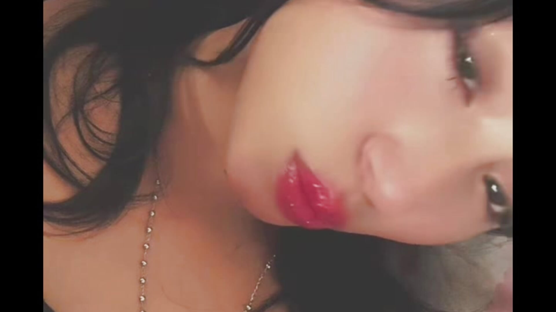 73c87f96858148f2bea06a808e56f81d - Video von city2027 Cam-Model