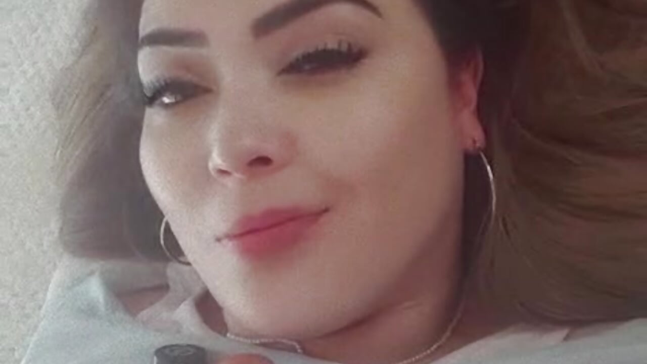 😁Sensual look with my dildo on my breasts 🥵😈 – video af Letizzia_