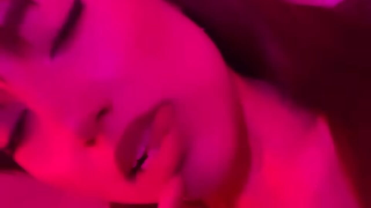 Hey! 💖 - video by Princee_Cat