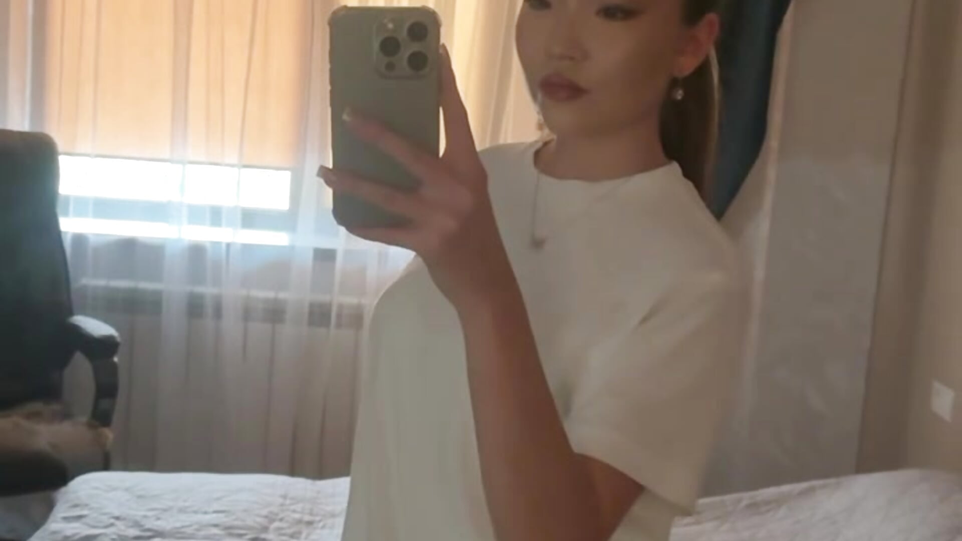IMG_2174 - video của người mẫu cam Adriana03