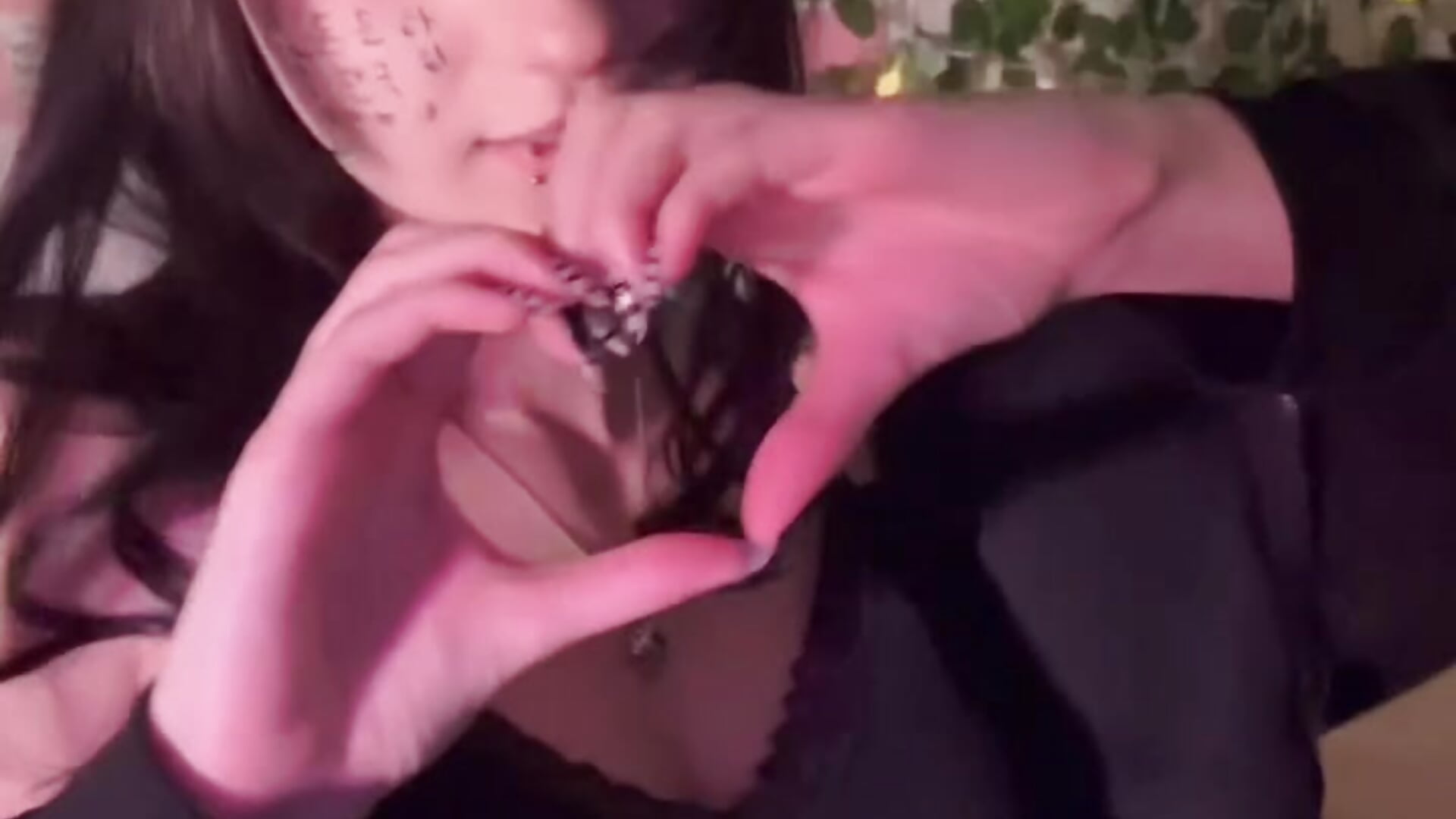 My love for you❤️ - video oleh VeilRose kamera model