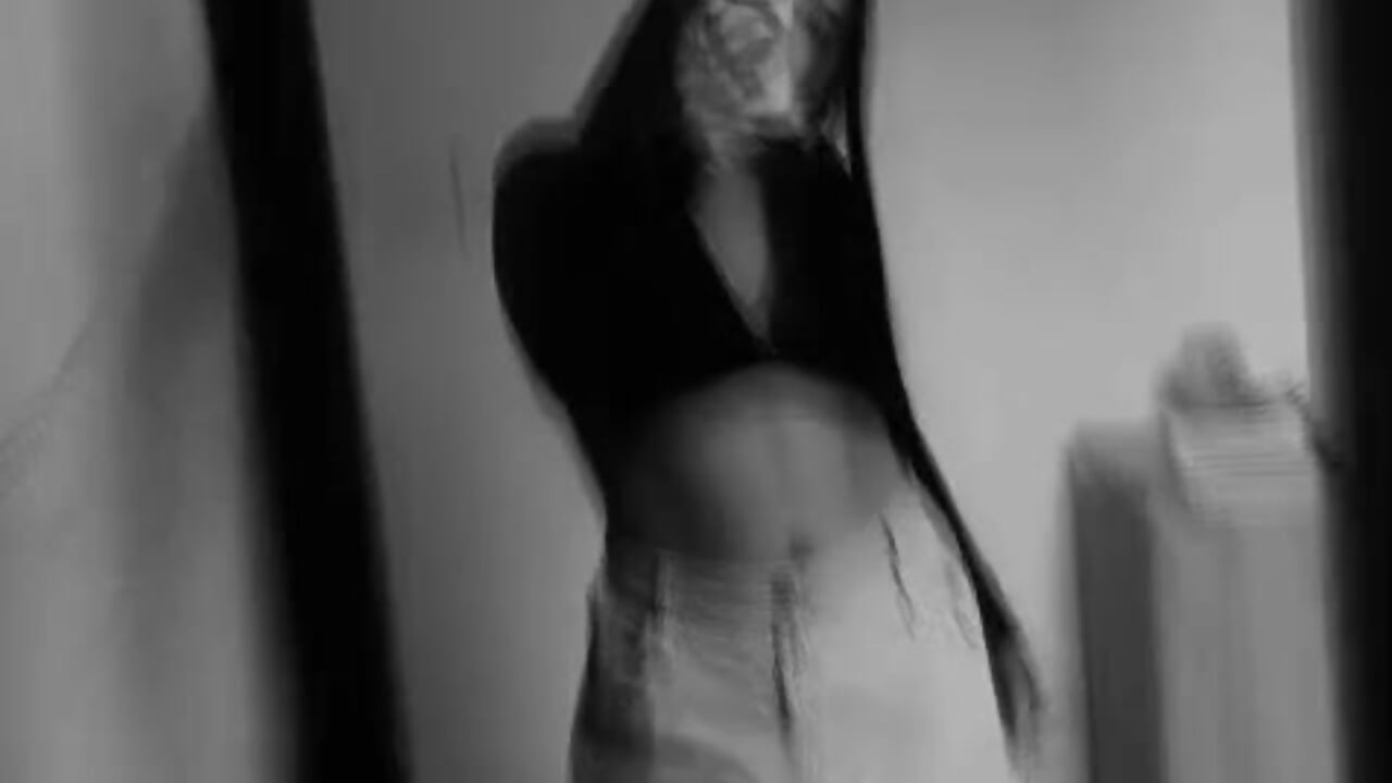 13632 - video oleh SQUIIRTSAMII kamera model