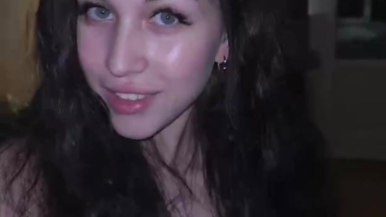 (●'◡'●)– Anyway kameramodell videója