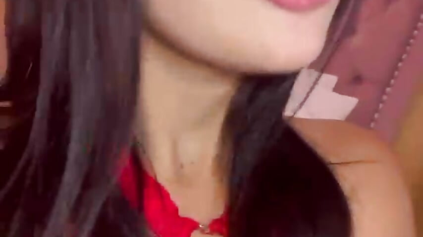 Do you wanna taste a good  sweet girl? 🔥 - video by LiaNavarro1 cam model
