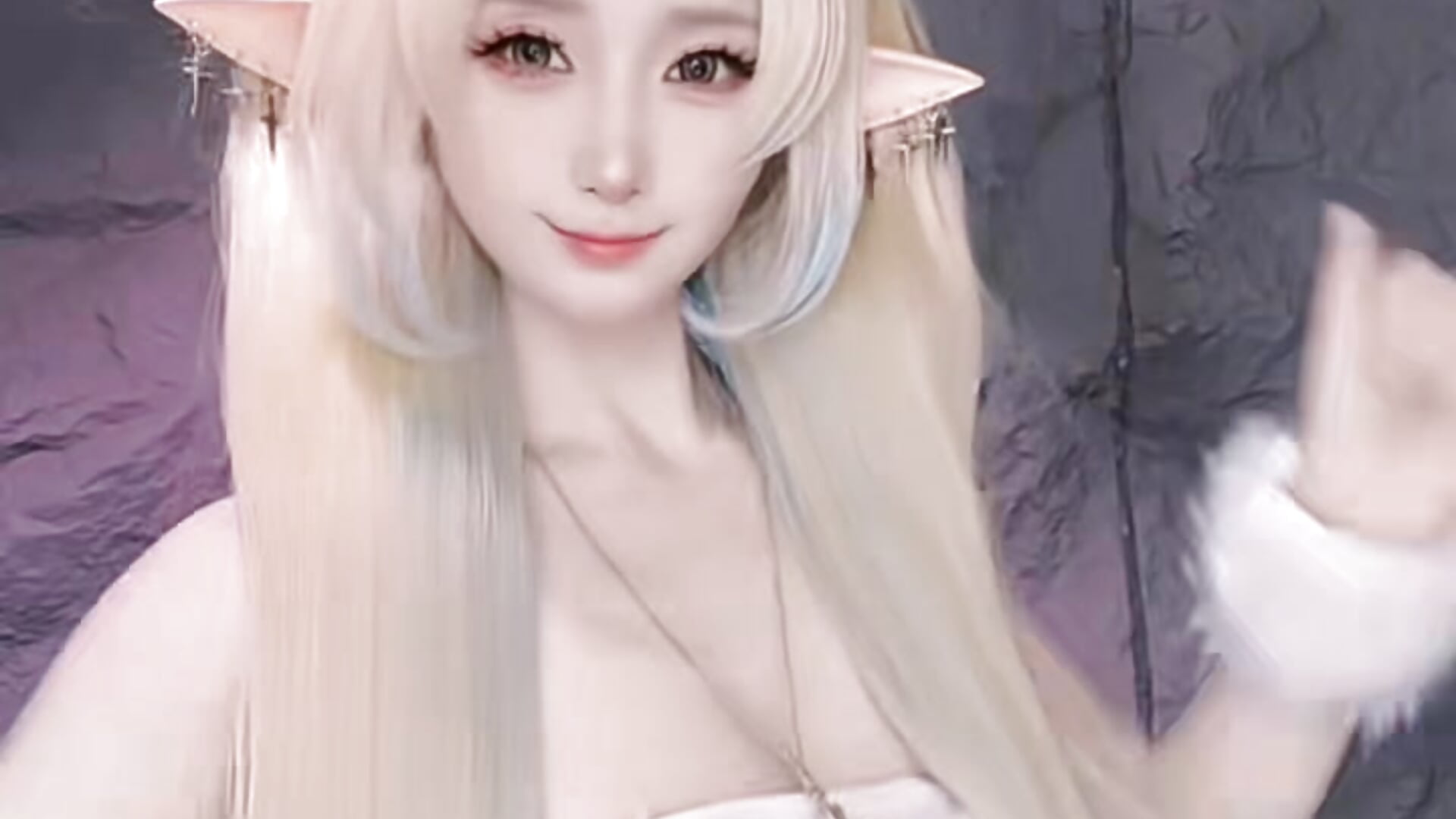 小姨   精灵耳