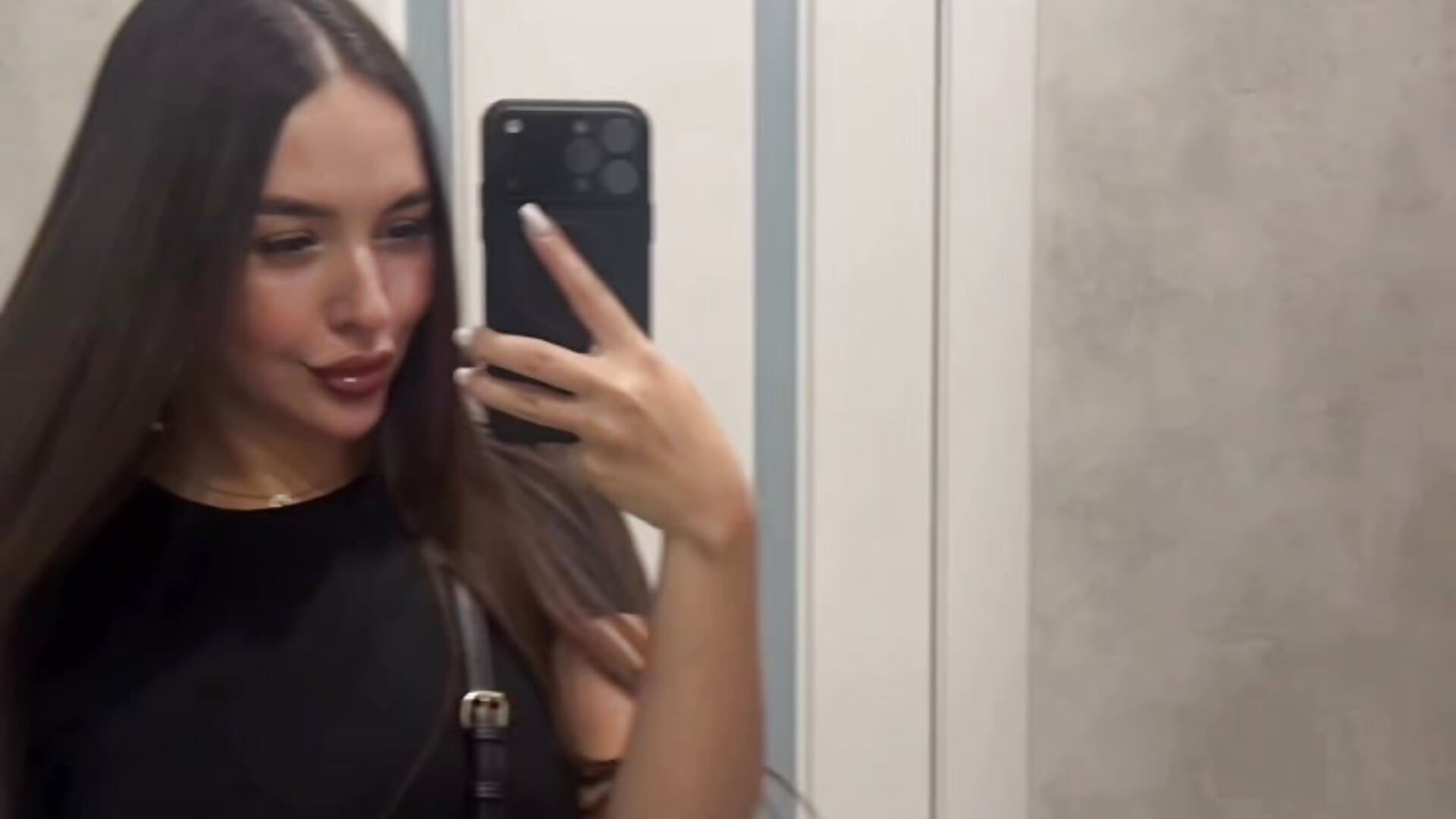 <3 - video by AntoninaPachew cam model