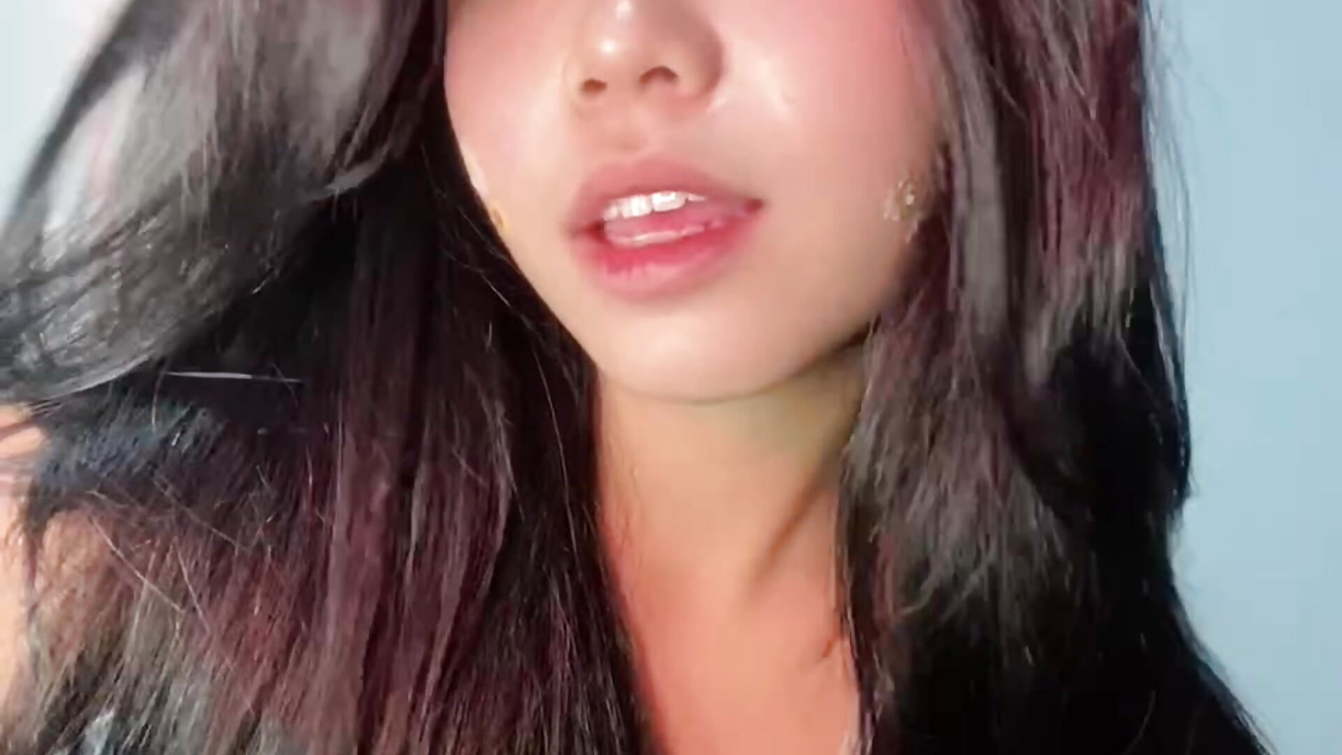 Feeling my self 🥵 - clip cu KaiVeloura model videochat