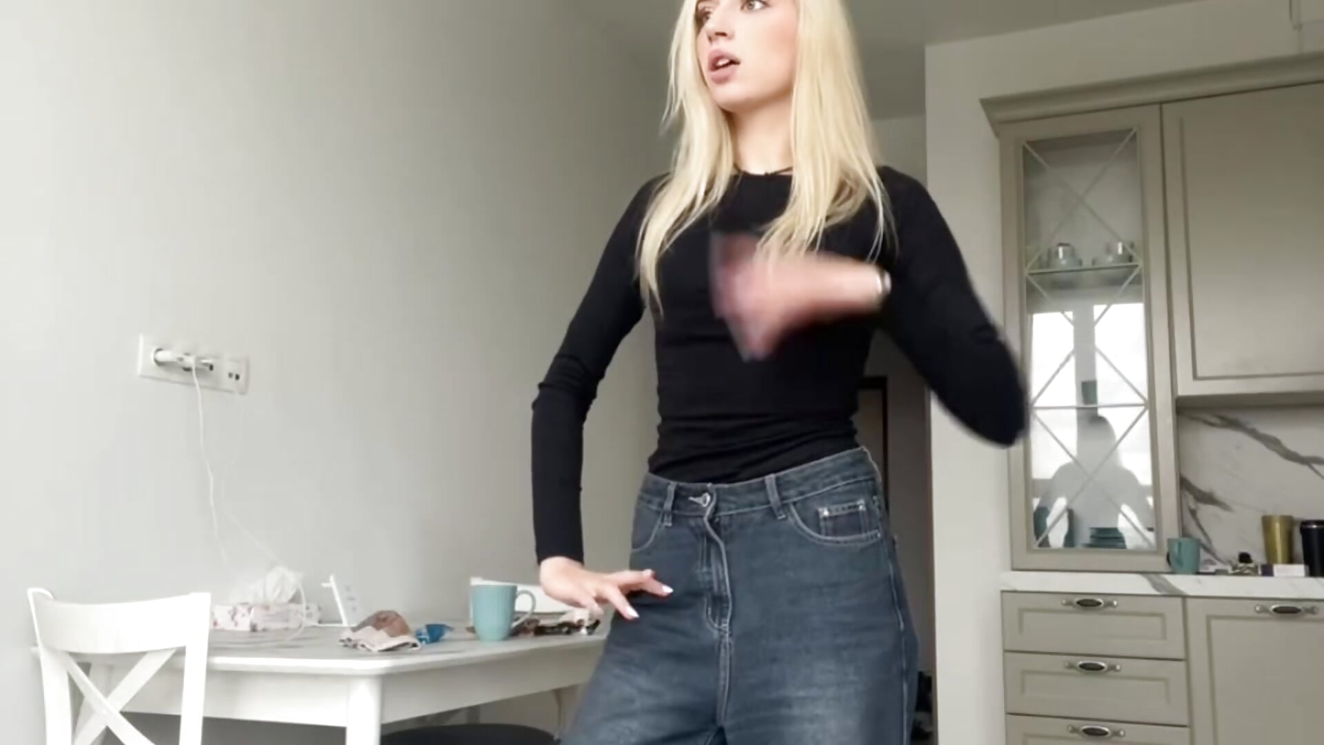 😈 - video av ErminiaAltier cam-modell