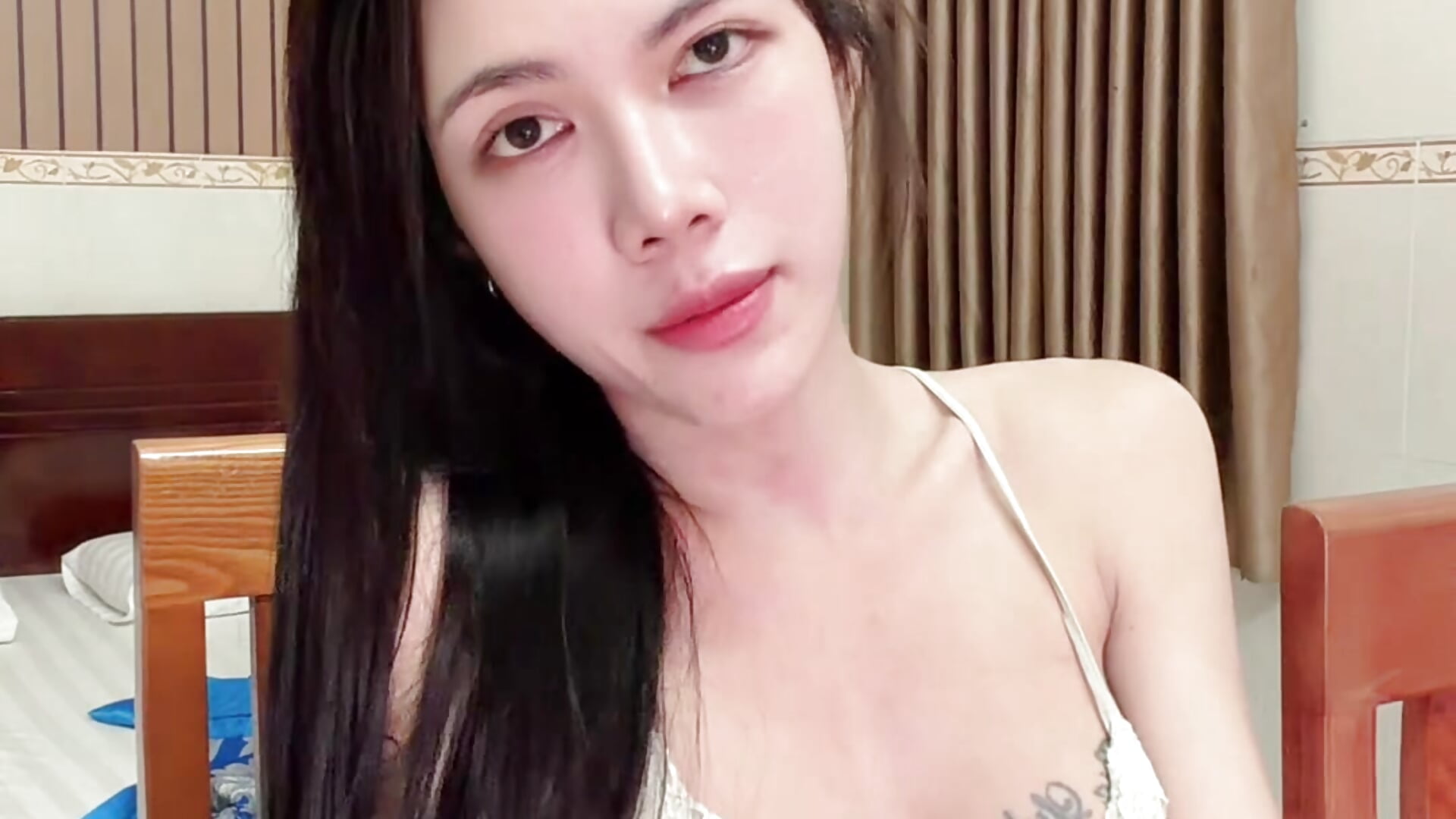 f5e62661e4a446fda4fcca6bd8403b89 - video by Giialiinh2k2