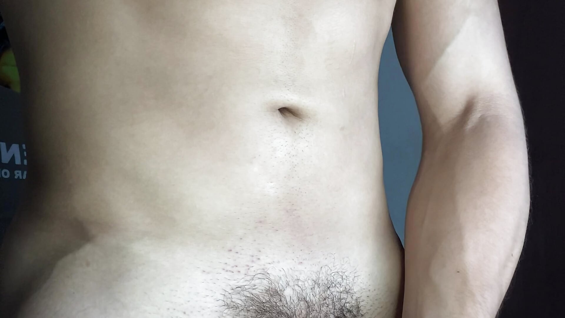 tienes una boca mojada ?😈 - video od modelky/modela Niklas_Braunn_