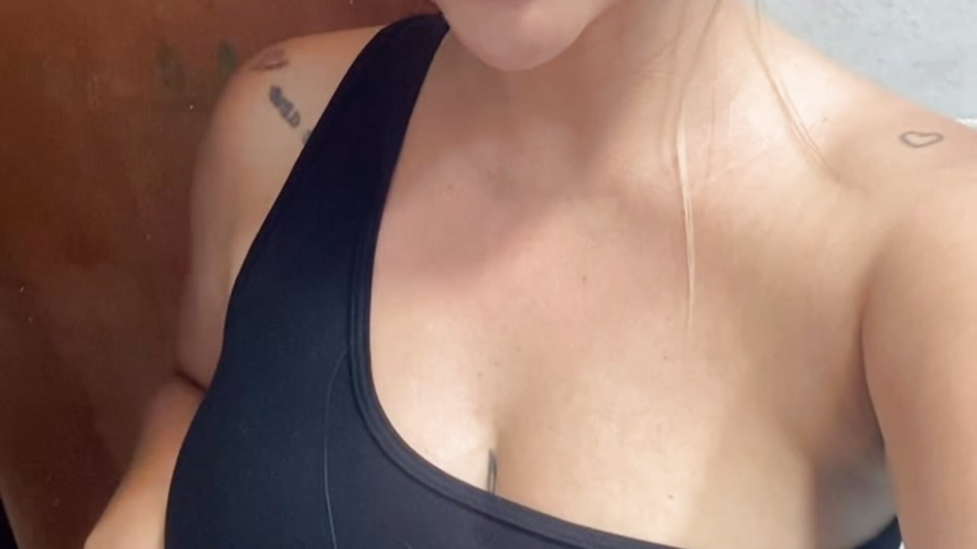 DBB09A12-81DA-4998-87CA-86B31FBE8FCF - clip cu nicolsexysquirtt69 model videochat