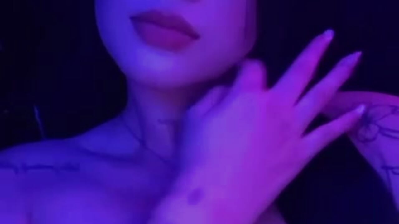 Me♥ – video modela na kameri Lia_Noiir