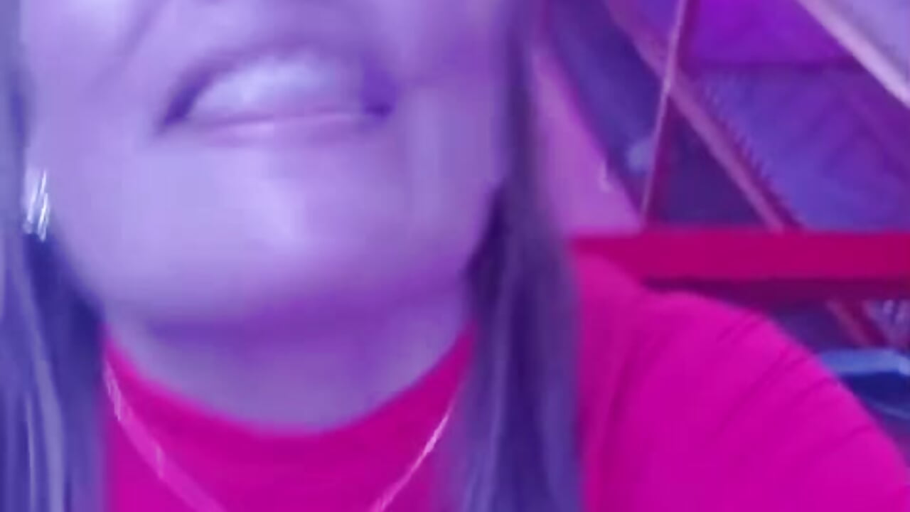 Amo la salsa 😍 - video by Luciasexy2 cam model