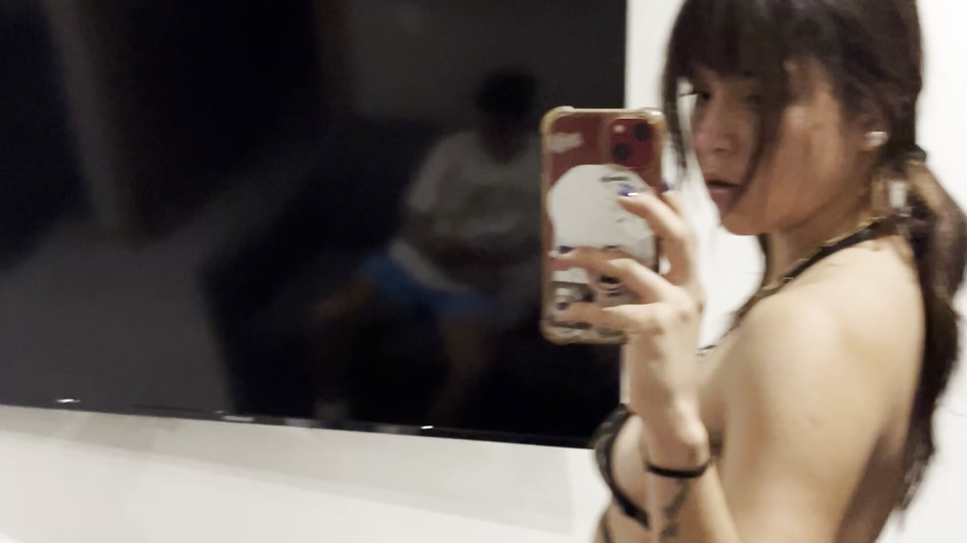 IMG_8828 - video by leilabae4u cam model