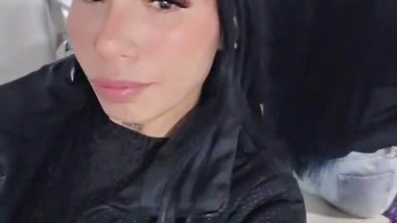 profile-intro-video-1791502027 - vídeo de la modelo de cam marly_lovee