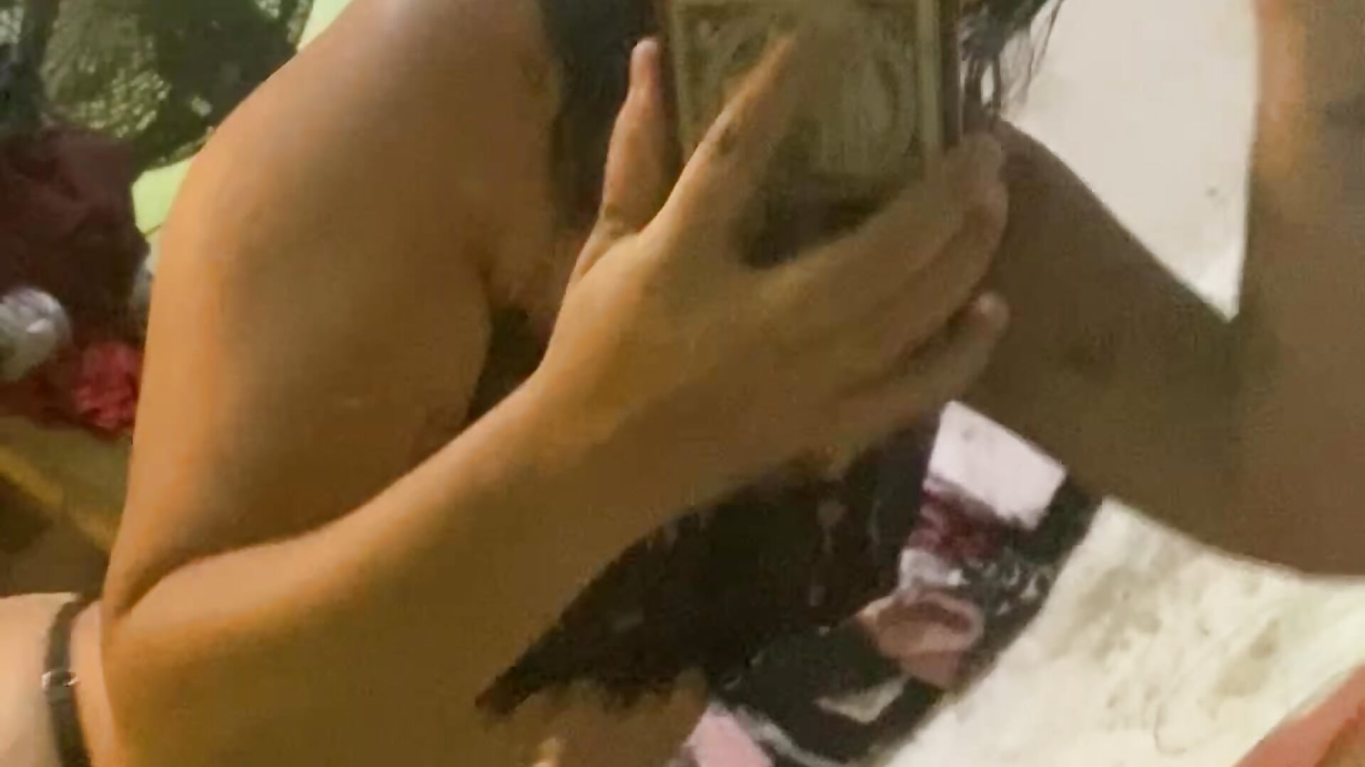 ☺️ - video by michell_coquett cam model